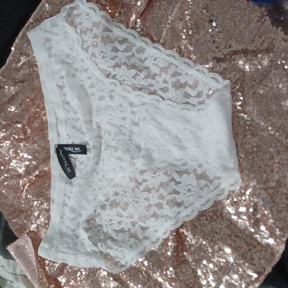 Underwear - Picture 3 of 4